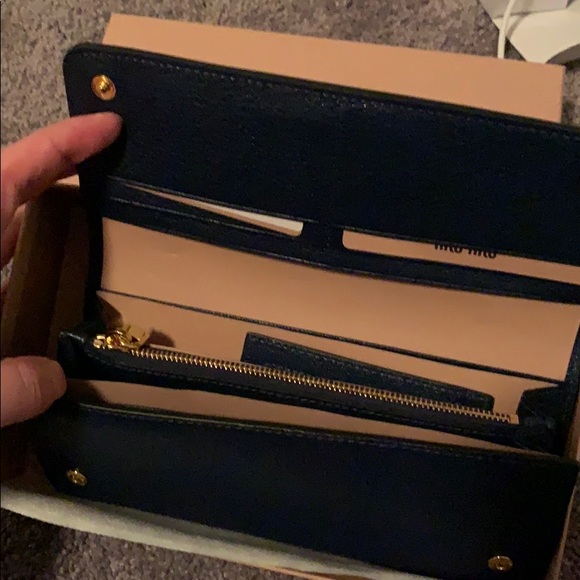 100% new miu miu wallet - Picture 2 of 2